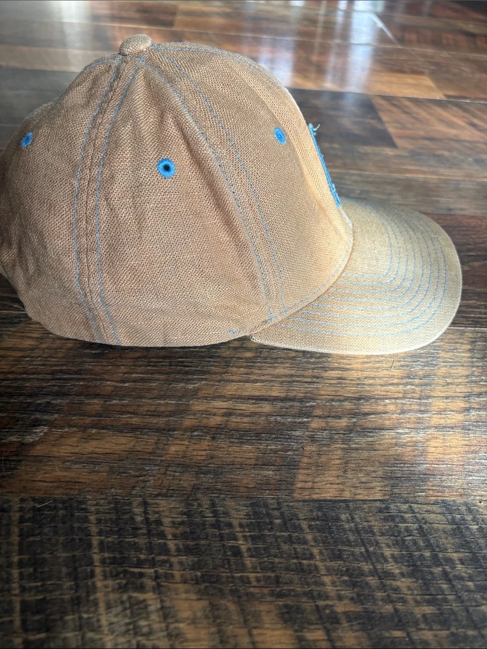 Volcom cap beige